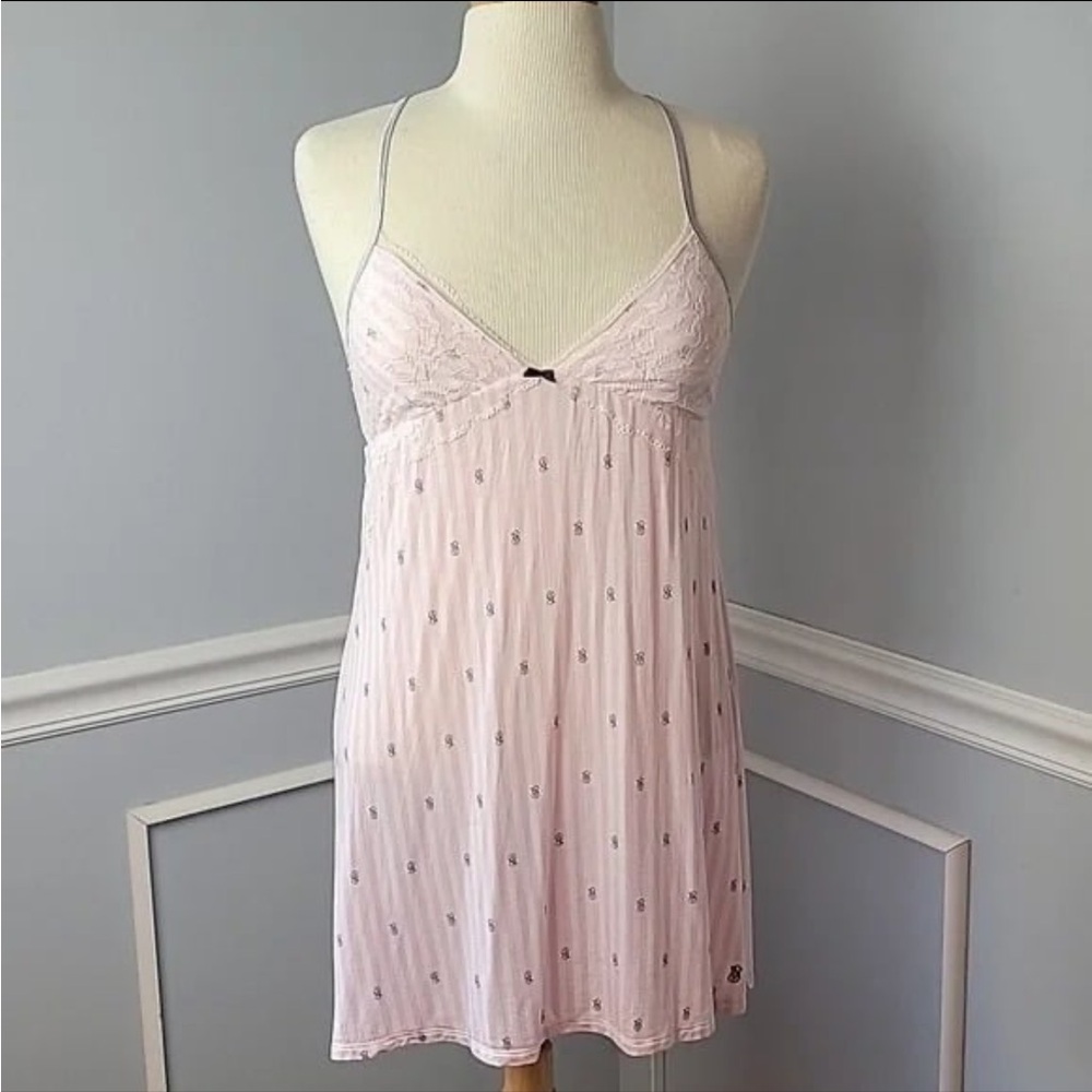 🩷BRAND NEW VICTORIAS SECRET BABYDOLL NIGHTY SIZE SMALL